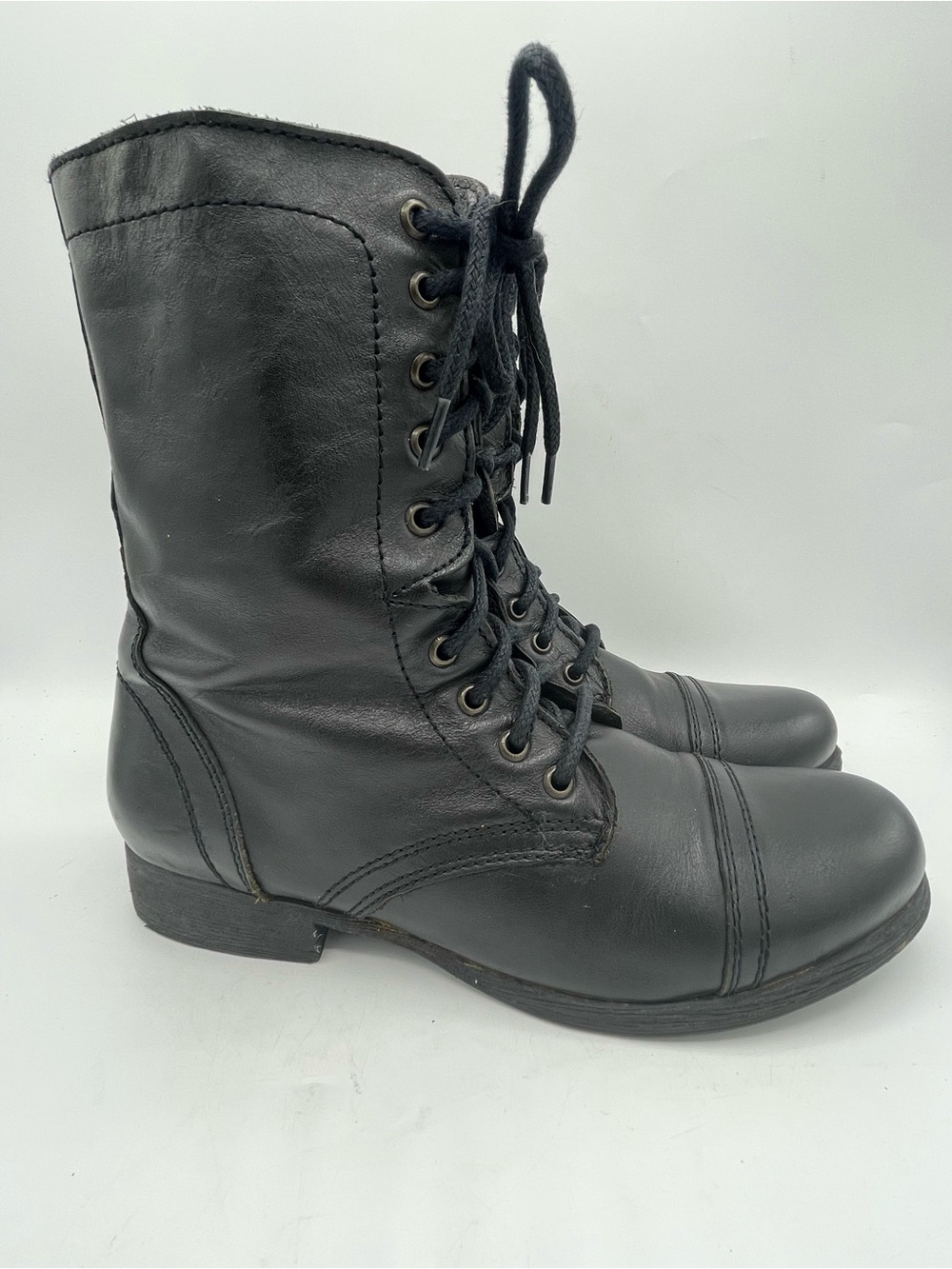 Steve Madden Troopa Black Leather 
 Lace-Up Women's Biker Combat Boots.